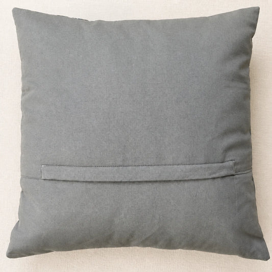Dos gris du coussin Fleur de Cerisier avec fermeture à glissière cachée
