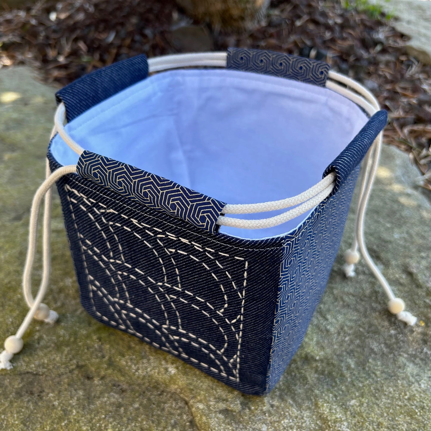 gros plan sur intérieur sac japonais